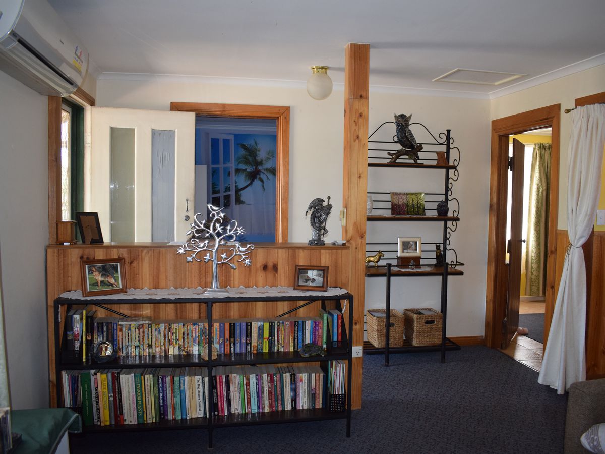 57 Grant Street North, Inglewood