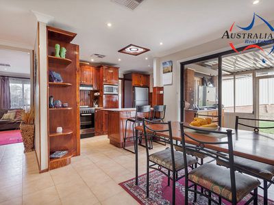 17 Fleece Close, St Clair