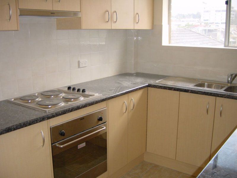 12 / 30 East Crescent Street, Mcmahons Point