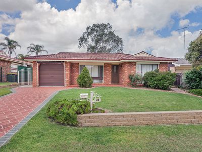 14 Pine Creek Circuit, St Clair