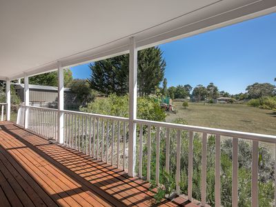 14 Newnham Drive, Romsey