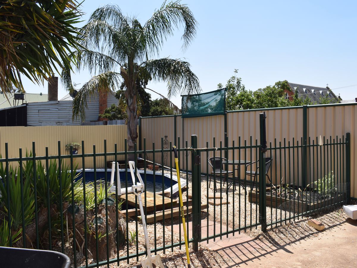 80 Sullivan Street, Inglewood