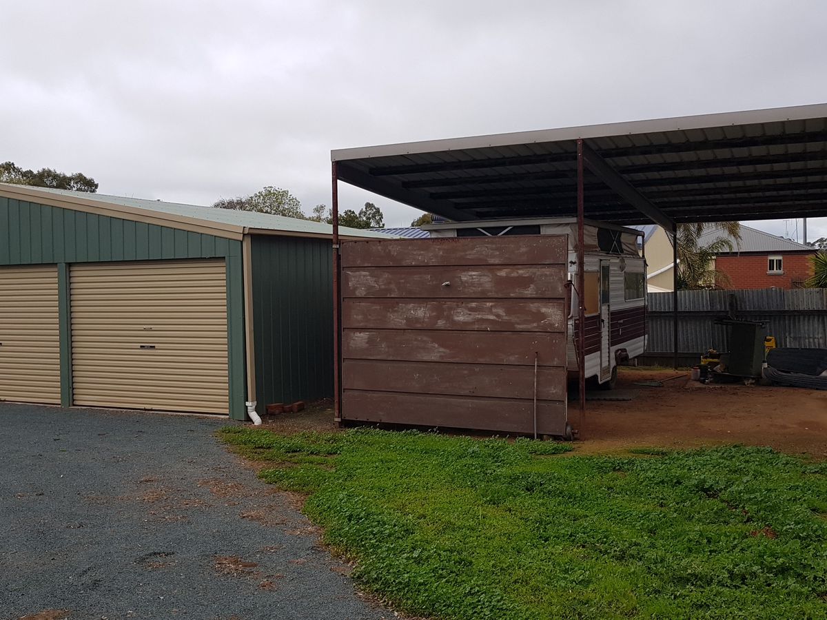 168-170  Railway Road, Elmore