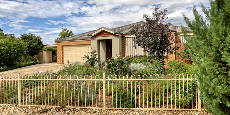 8 Peppercorn Place, Euroa 8 Peppercorn Place, Euroa