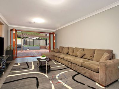 11 Caesar Way, St Clair