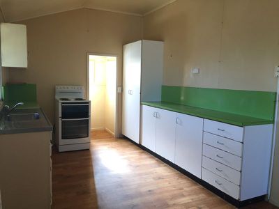 16 Station Street, Helidon