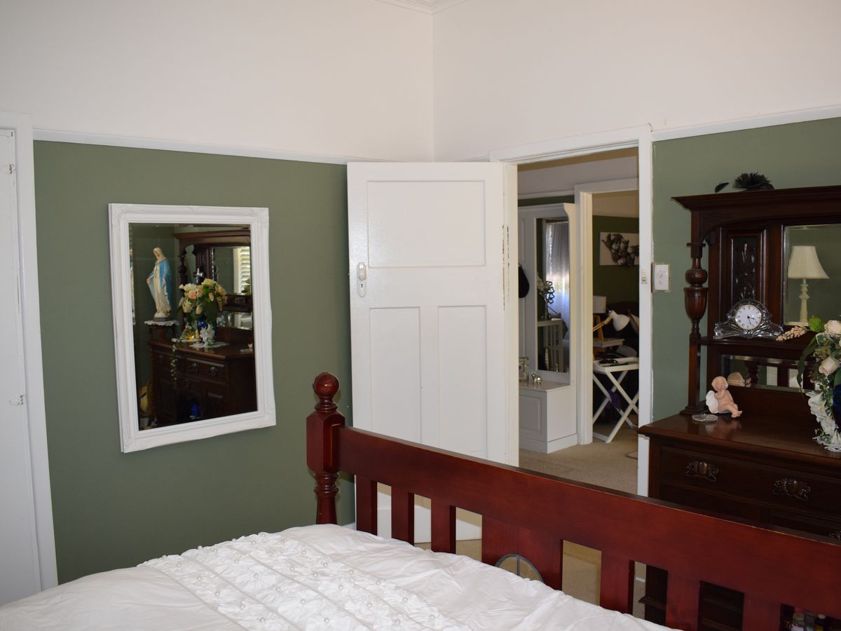 80 Sullivan Street, Inglewood