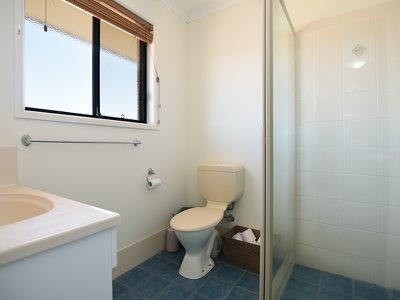 15 Balonne Drive, Glenvale