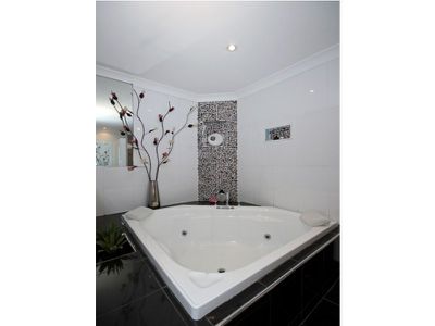 2A Dunstaffnage Place, Erskine Park