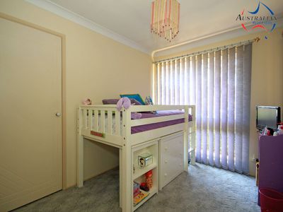 25 Martin Grove, Colyton