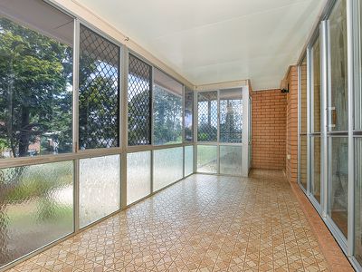 38 Barrymount Crescent, Mount Lofty