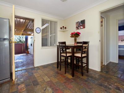 81 Madison Circuit, St Clair