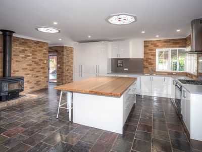 48 Barry Street, Romsey