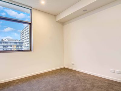 604 / 3 George Julius Avenue, Zetland