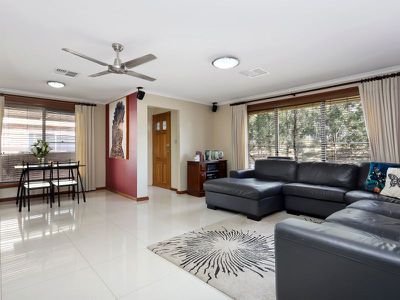 4 Corio Drive, St Clair