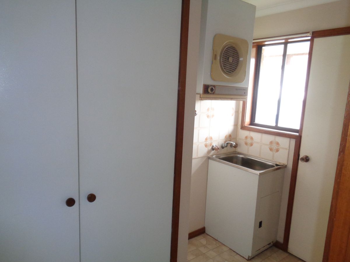 2 / 13 Hart Street, Rochester