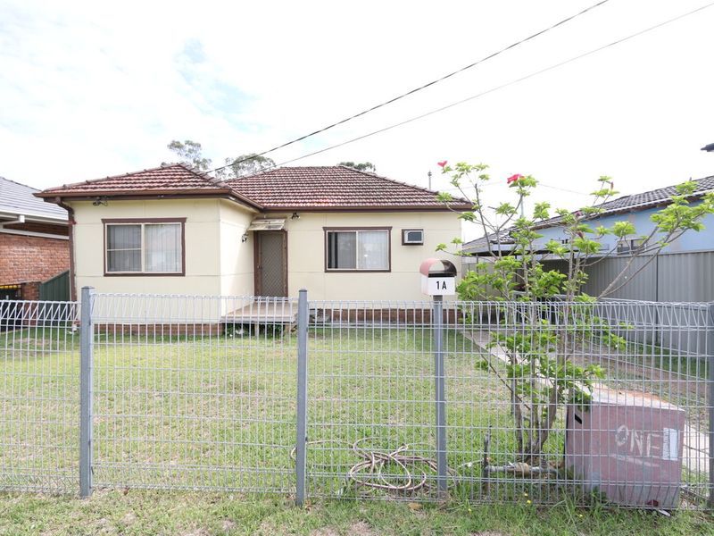 1 Robertson Street, Guildford West