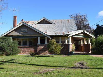70 Grant Street North, Inglewood