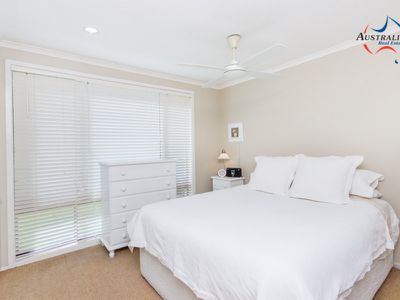 130 Pine Creek Circuit, St Clair