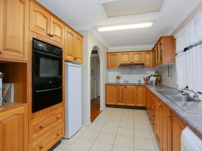 14 McCartney Crescent, St Clair