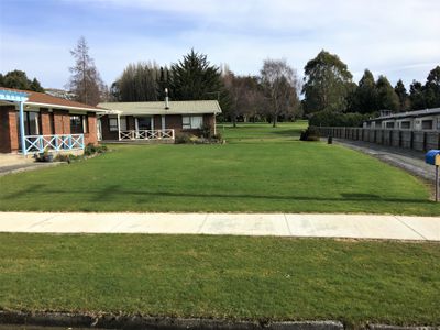 13c Side Street, Clinton