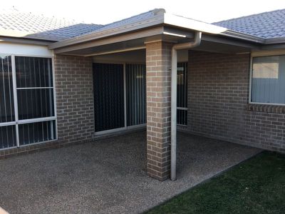 2 / 3 Paperbark Drive, Glenvale