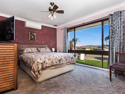 8 Menzies Circuit, St Clair