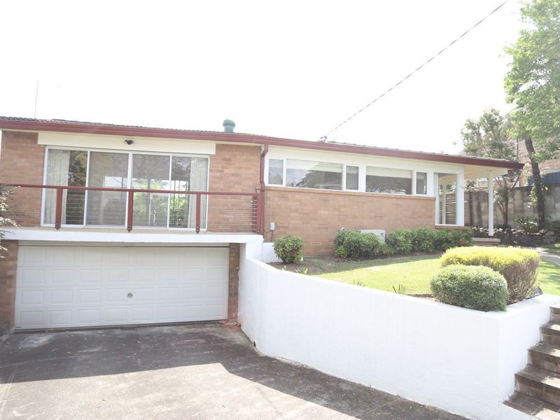 14 Arcadian Circuit, Carlingford