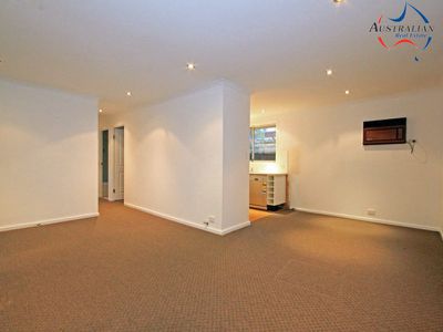 55 Banks Drive, St Clair