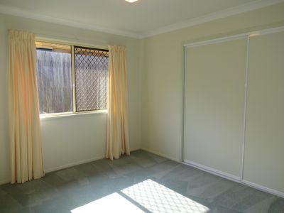 8 / 58 Gordon Avenue, Newtown