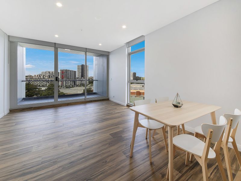 702 / 8 Rose Valley Way, Zetland