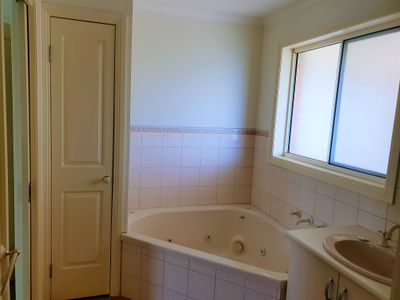 140 Barry Street, Romsey