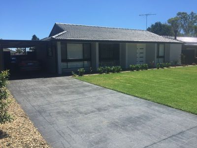 6 Moonah Grove, St Clair