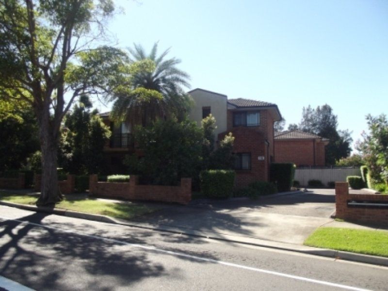 6 / 145 Pennant Street, Parramatta