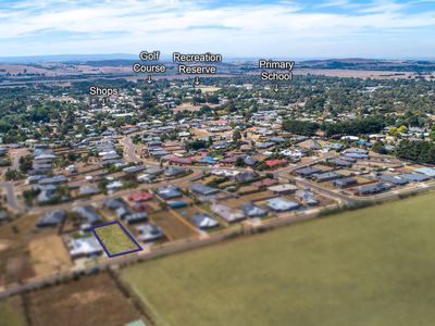 46 Couzens Lane, Romsey