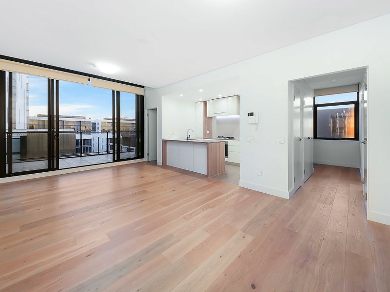 801 / 17 Verona Drive, Wentworth Point