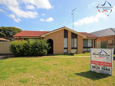 54 Menzies Circuit, St Clair