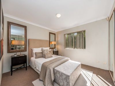 9 / 2A Walton Crescent, Abbotsford