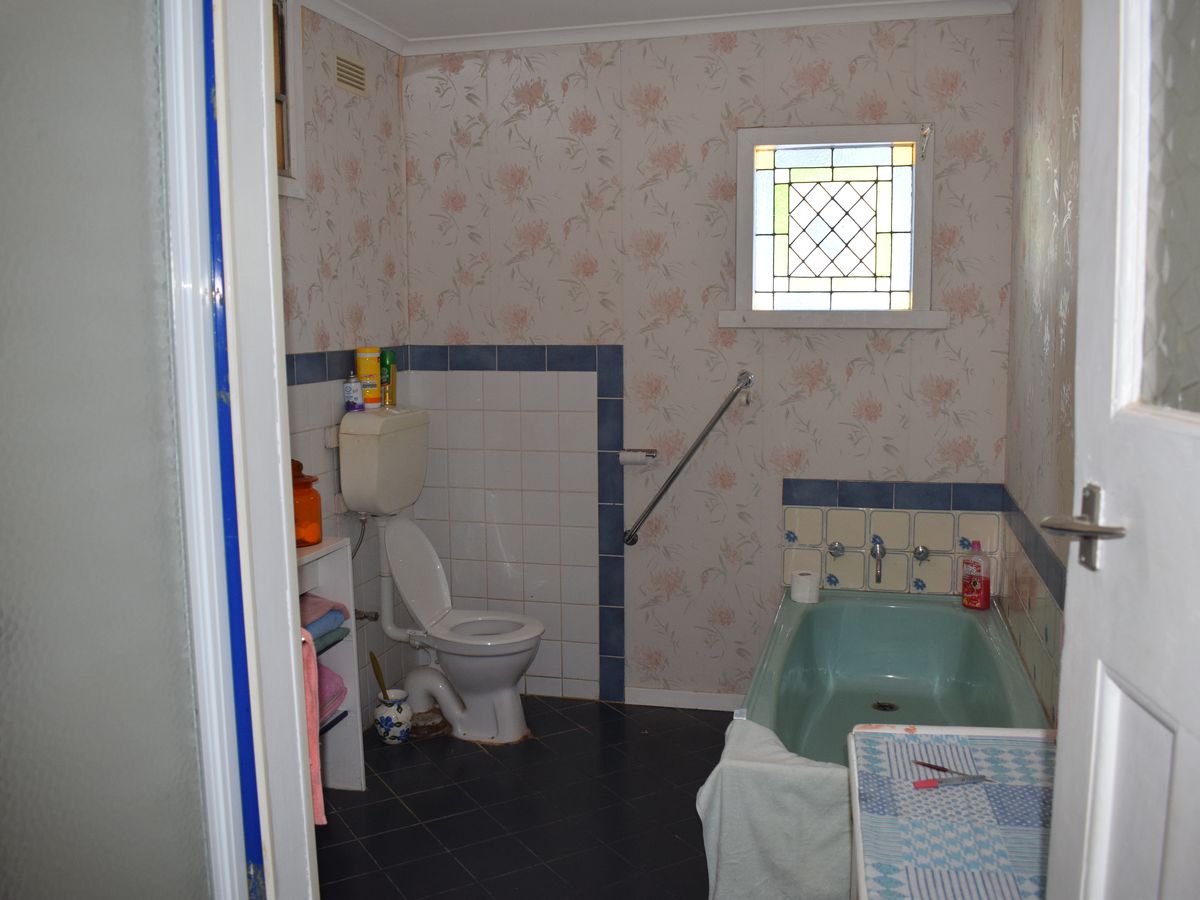 51 Sullivan Street, Inglewood