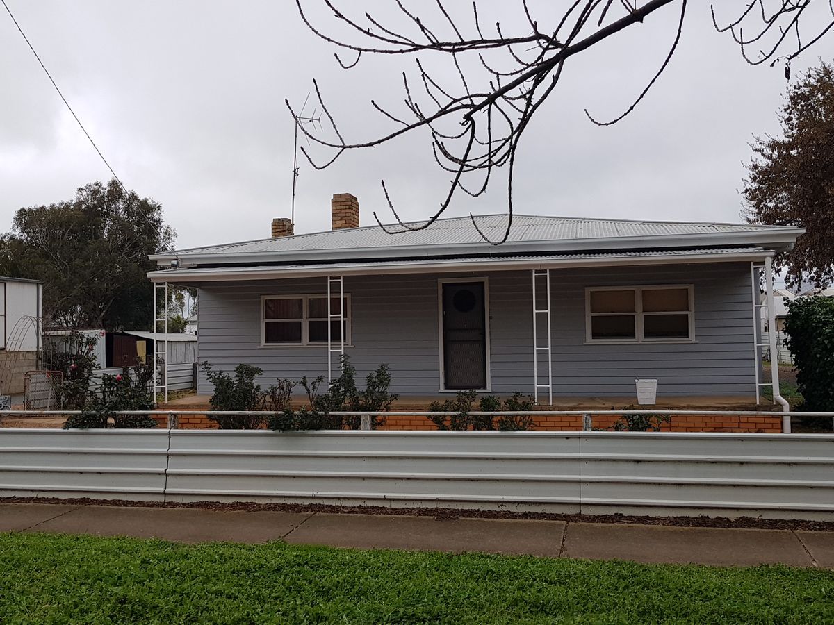 168-170  Railway Road, Elmore