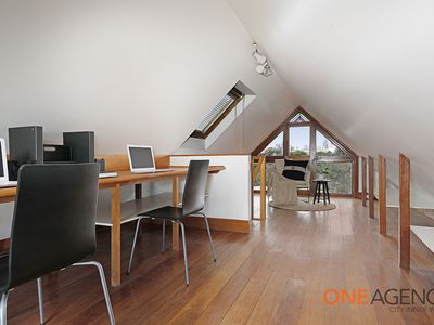 8 Mackenzie, Rozelle