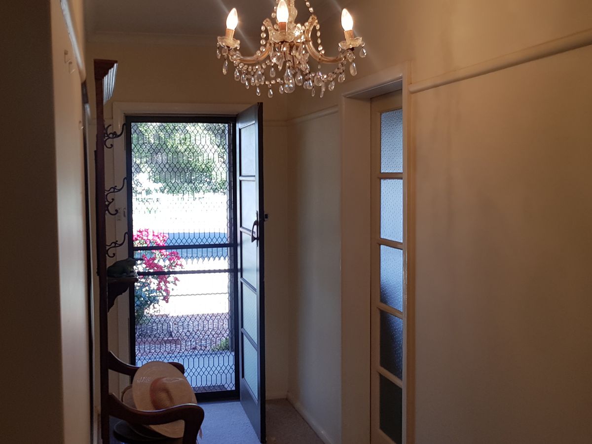 2 Edward St , Rochester