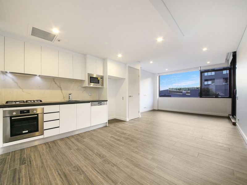 105A / 60 Rosebery Avenue, Rosebery