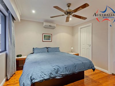 18 Strauss Road, St Clair