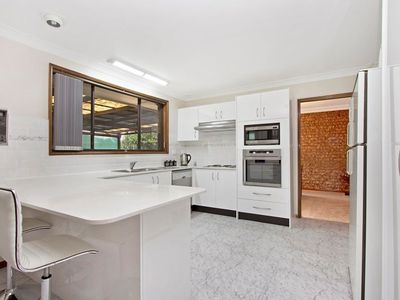 12 Derwent Place, St Clair