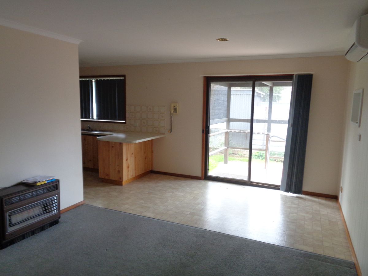 2 / 13 Hart Street, Rochester