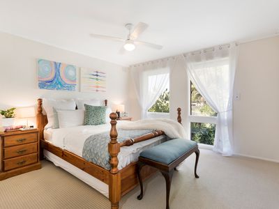 11 Suffolk Road, Sunshine North