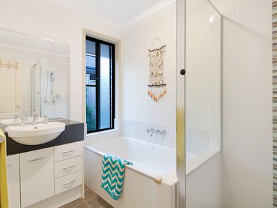 19 Newcastle Drive, Pottsville