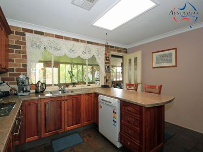 5 Noble Place, St Clair