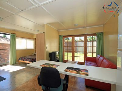 1 Plover Close, St Clair